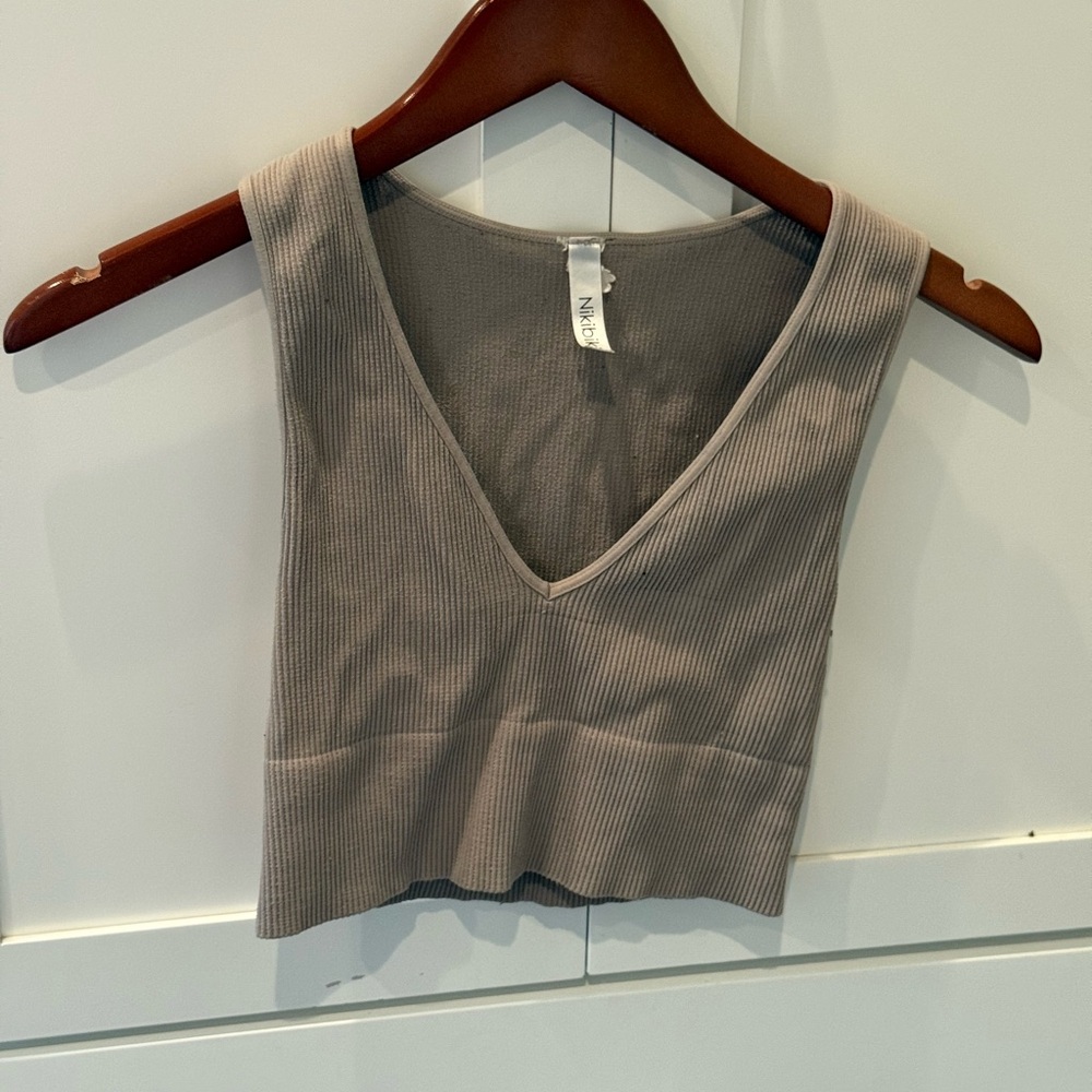 Nikibiki Ribbed V-Neck Tank Top - Gray